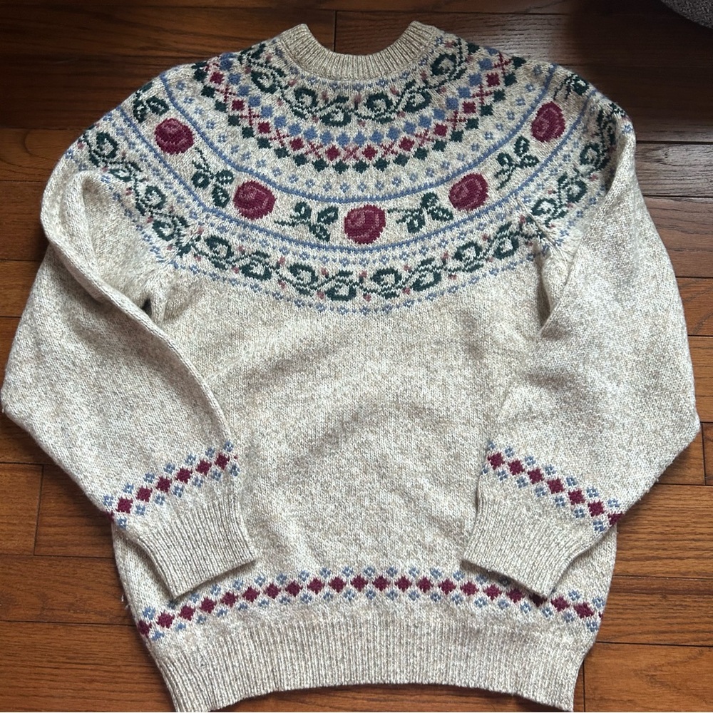 Vintage Northern Reflections Cottage core Floral Knit Sweater Nordic Pattern